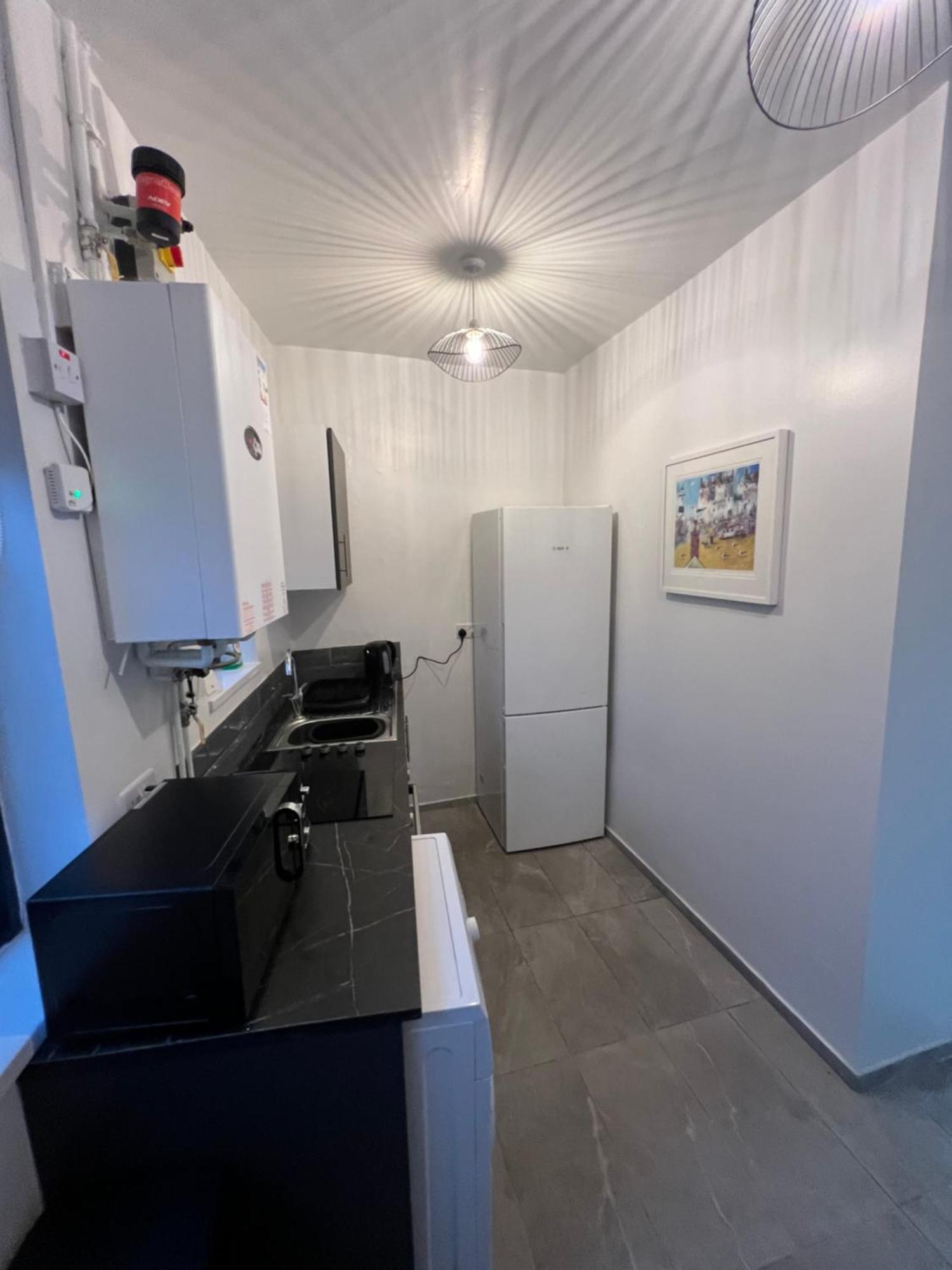 2 Bedroom Town Apartment Ipswich Buitenkant foto